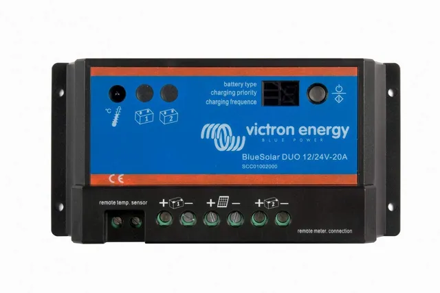 victron-energy-r-gulateur-de-charge-solaire-pwm-20a-duo-2-sorties-12v-24v-bateau image 1
